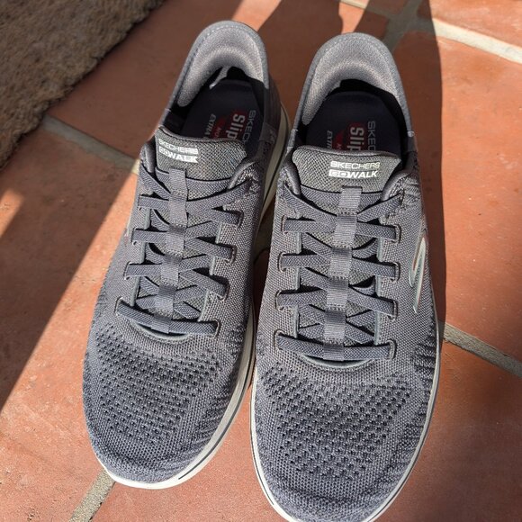 Skechers Go Walk Extra Wide Slip-Ins, size 12 - Picture 1 of 4